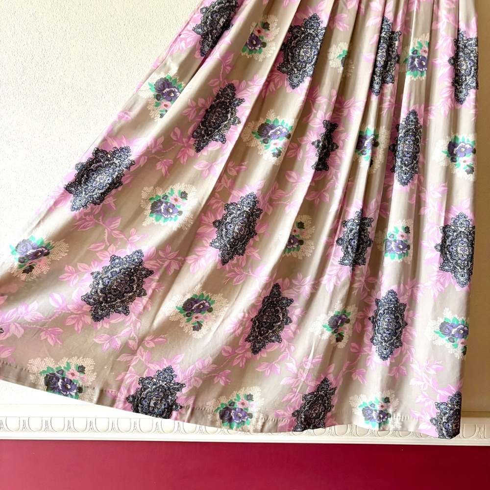 Vintage Worthington Floral Medallion Pleated Tan Maxi Skirt Boho Flowy Size S/M - Picture 3 of 8
